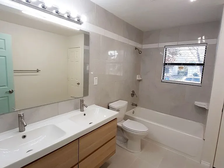 816 Denton Dr — Photo 14