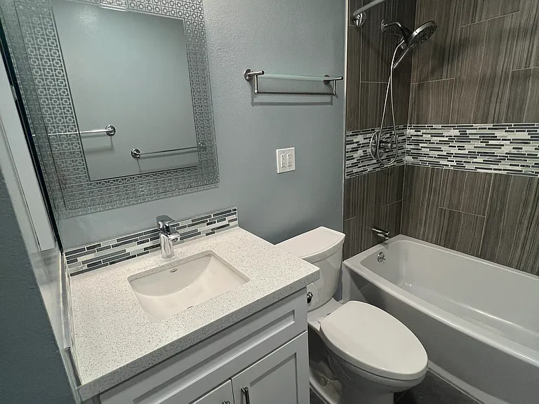 1663 Veteran Ave #105 — Photo 20