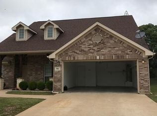 906 Randall Rd, Weatherford, TX 76087