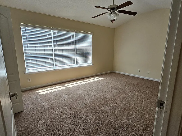 116 Reese Way — Photo 16