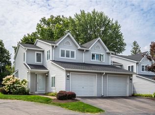 100 Southwick Ct, Rochester, NY 14623