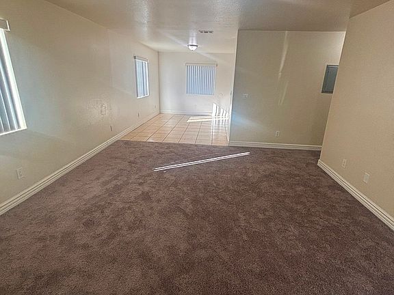 3rd image of 638 W 77th St