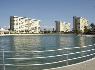 4550 Cove Cir APT 104, Saint Petersburg, FL 33708