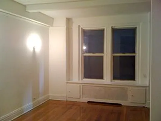 Rented by Douglas Elliman | media 15