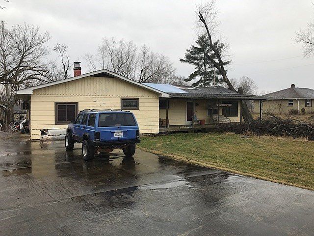 2nd image of 740 Bobo Rd