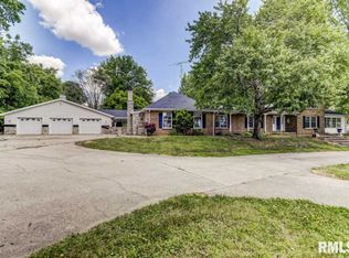 13205 State Route 125, Pleasant Plains, IL 62677