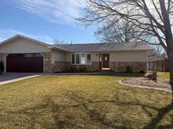 1101 MILES COURT, North Platte, NE 69101