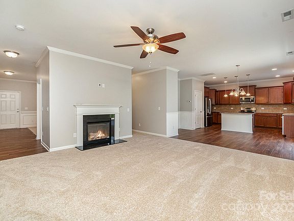 4th image of 14509 Glenduff Pl