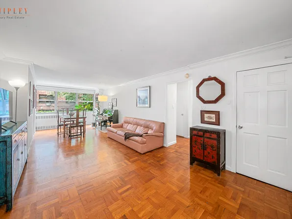 310 East 70th Street image 1 of 16