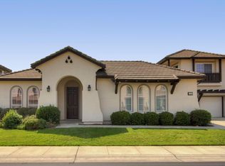 240 Hawkcrest Cir, Sacramento, CA 95835