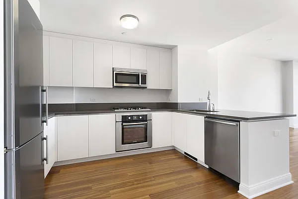 Rented by Compass | media 30