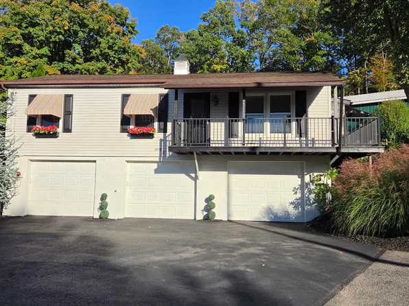 499 East Rd Unit 2, Marlboro, NY 12542