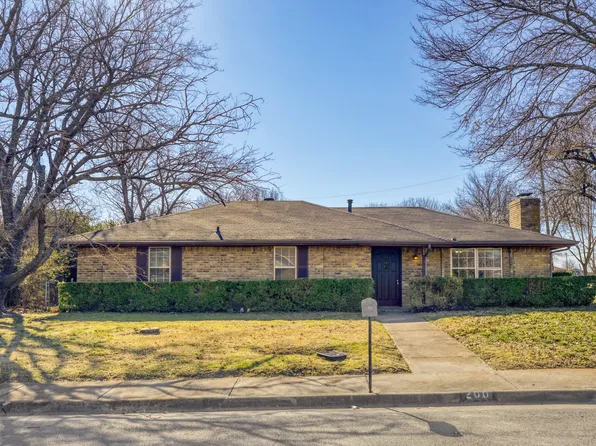 200 Connie Dr, Desoto, TX 75115
