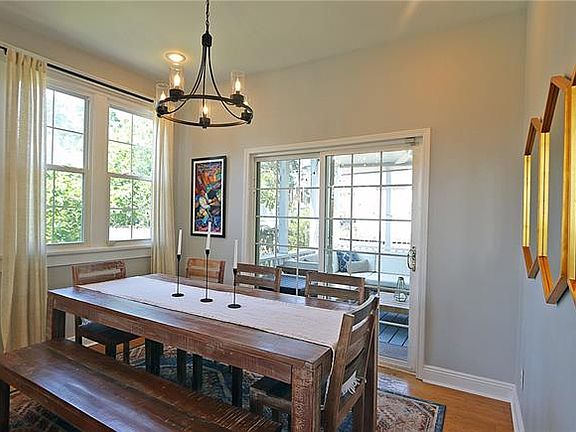 5th image of 839 Louque Pl
