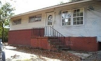 1st image of 3911 Hearn Dr