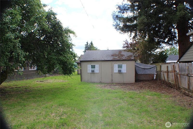 5th image of 336 SW 15th Street