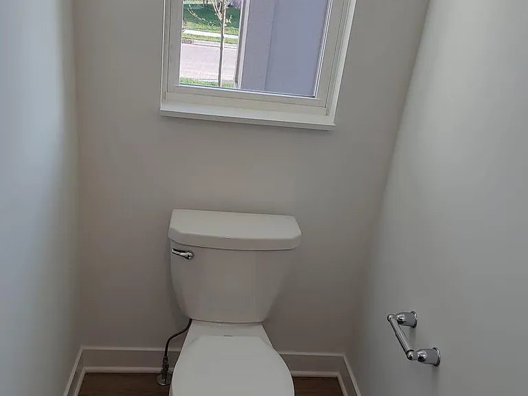 2209 Dixon Creek Dr — Photo 9