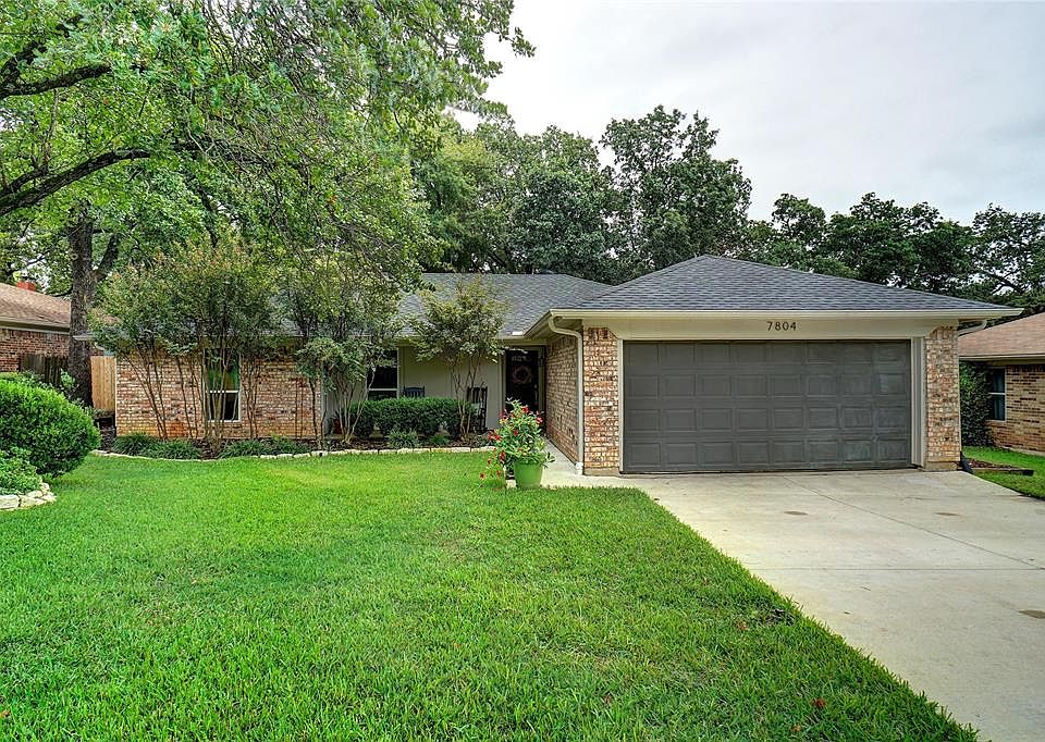 1st image of 7804 Briardale Ct