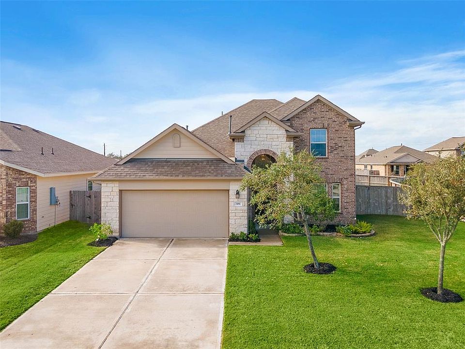 1st image of 106 Silverglen Ct
