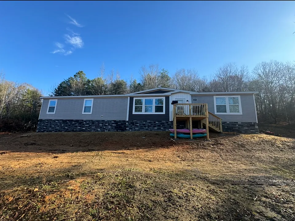 279 Crabtree Hollow Rd