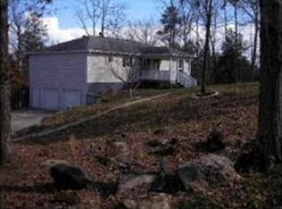 196 Douglas Dr, Ellerslie, GA 31807