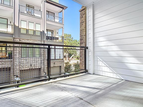 4th image of 408 Pratt Dr SE #1205
