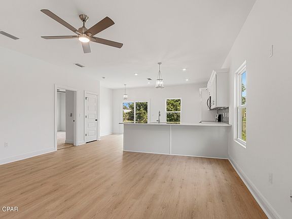 4th image of 1514 Chandlee Ave