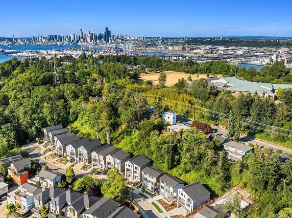 4570 23rd Avenue SW, Seattle, WA 98106