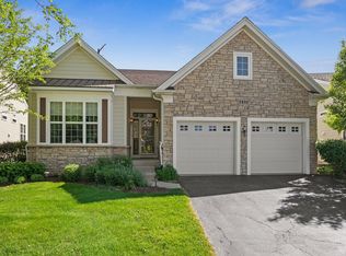 3852 Valhalla Dr, Elgin, IL 60124