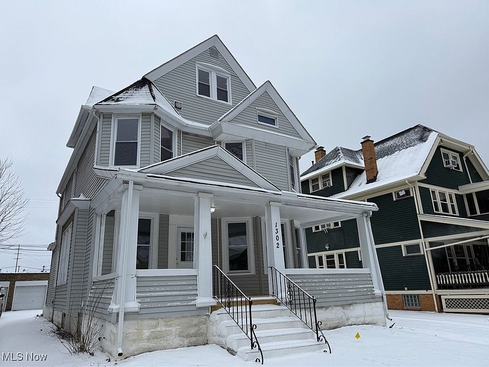 1st image of 1302 W 116th St
