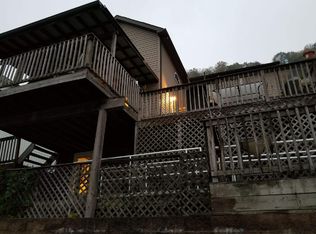 104 Barking Rd, New Kensington, PA 15068