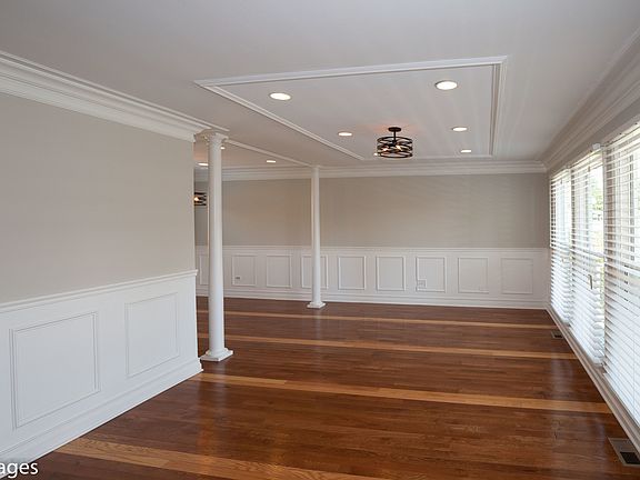 4th image of 1100 John Dr