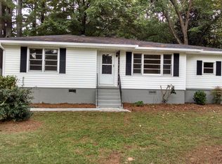 693 White St, Suwanee, GA 30024