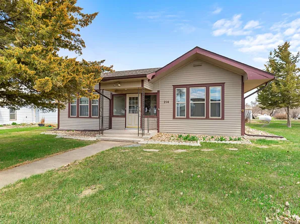214 Dartmouth Ave, Newell, SD 57760