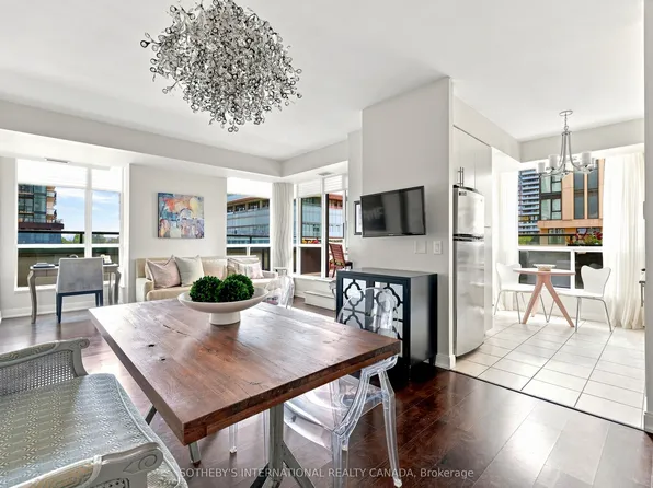 88 Broadway Ave #409, Toronto, ON M4P 0A5