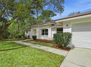 10 Pebbleton Pl, Palm Coast, FL 32164