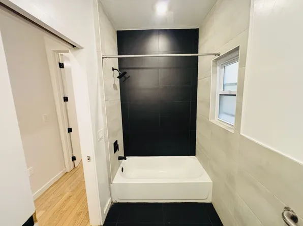 81 Stuyvesant Avenue image 3 of 16