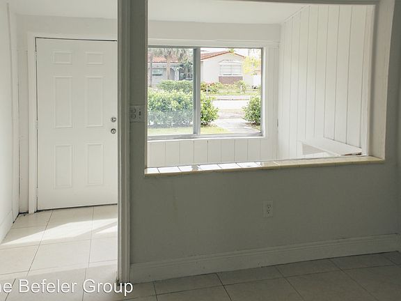 5th image of 570 Eldron Dr APT 207
