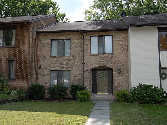 2nd image of 9618 Shadow Oak Dr