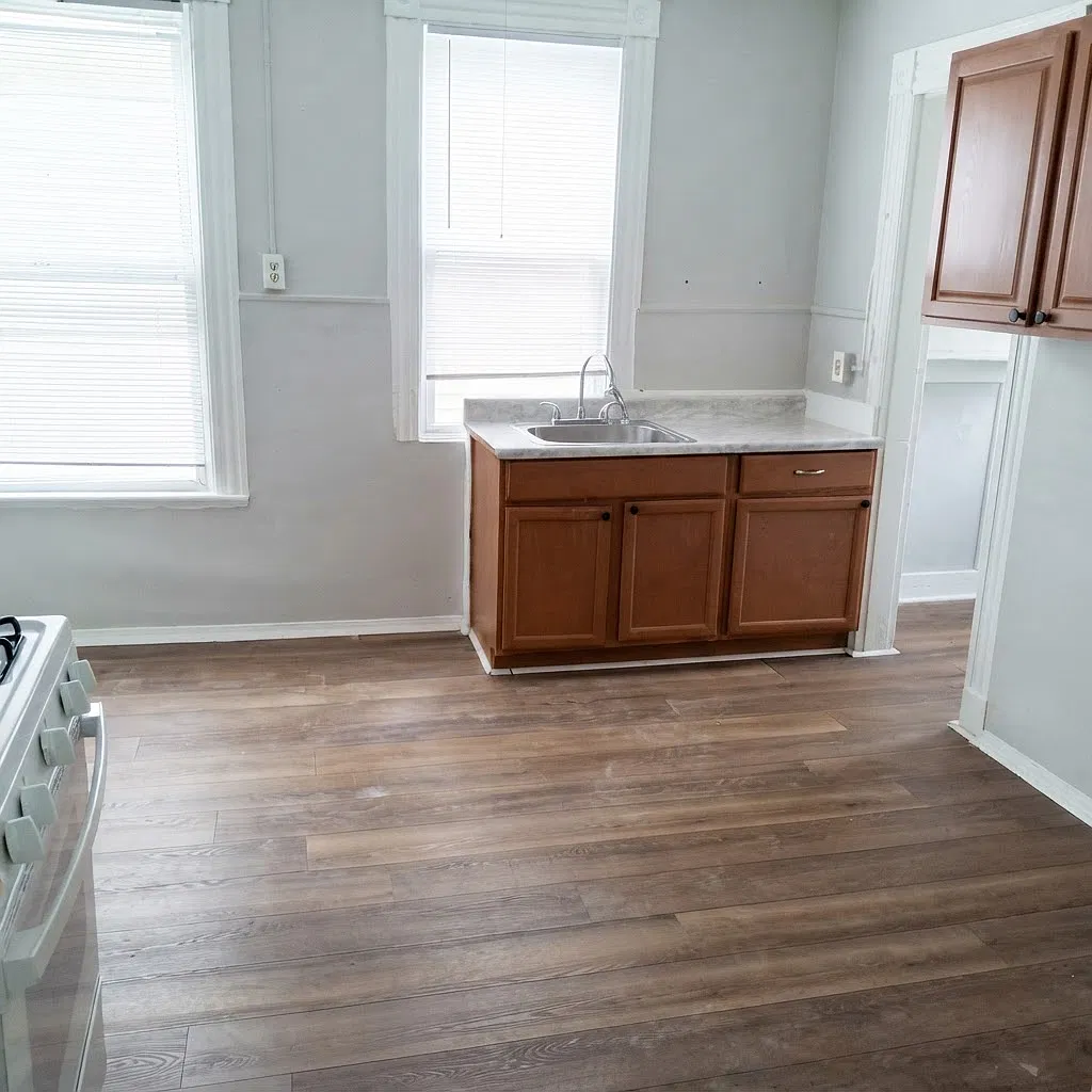 3 bed, 2222 sqft, $1,925 — Photo 4