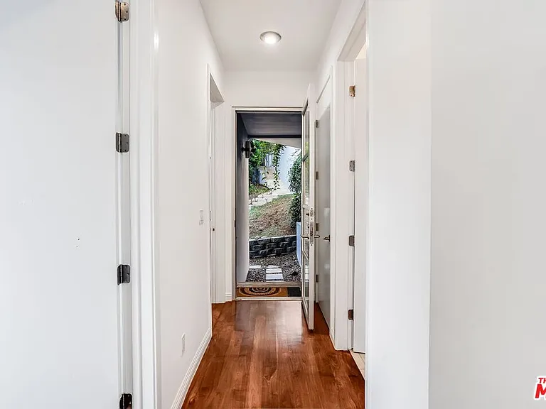 28927 W Beach Ln — Photo 27