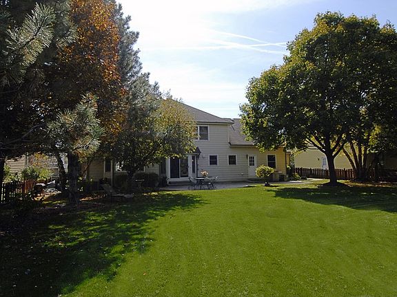 ** www.1311Hamlet.com **