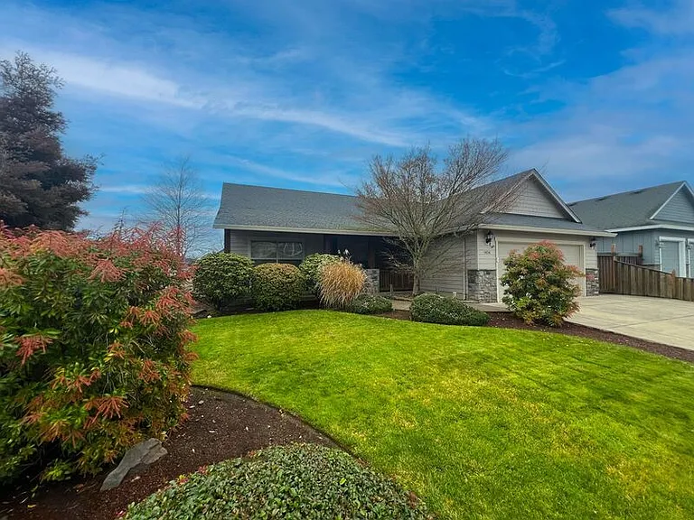 1434 Leaf Ln — Photo 6