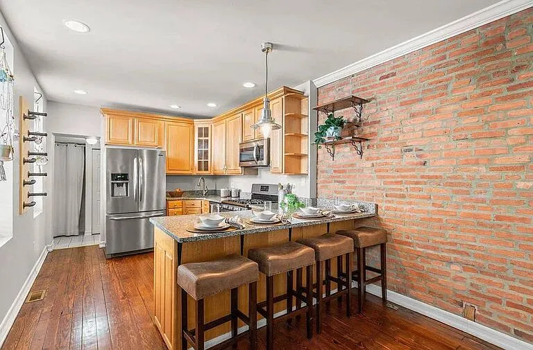 1303 Patapsco St — Photo 10