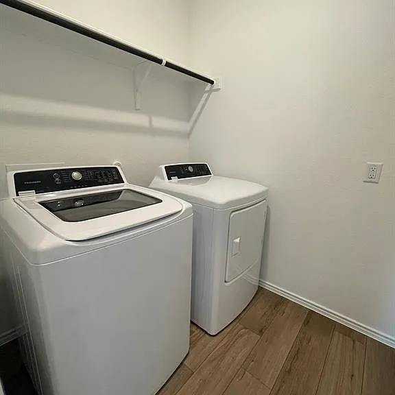 2113 Four Waters Loop — Photo 13