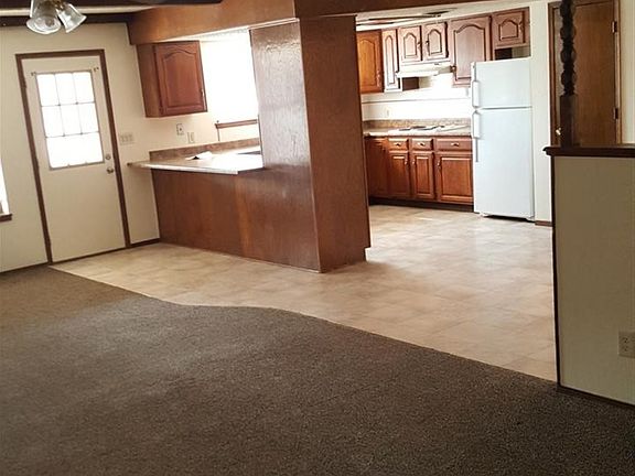 5th image of 2700 Resolana Dr