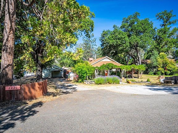 2nd image of 2020 Alexander Lane