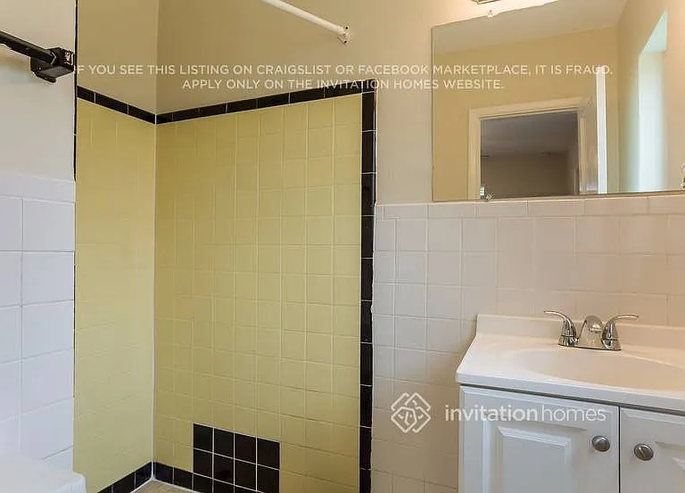 335 NW 190th St — Photo 20