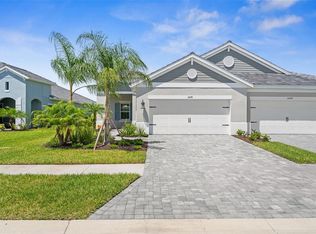 10072 Lake Wales Cir, Sarasota, FL 34241