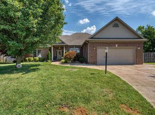 8016 Obrian Blvd, Newburgh, IN
